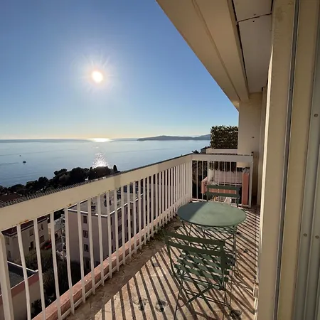 Daire Panoramique & Parking Cap-d'Ail