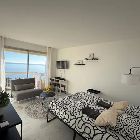 Daire Panoramique & Parking Cap-d'Ail