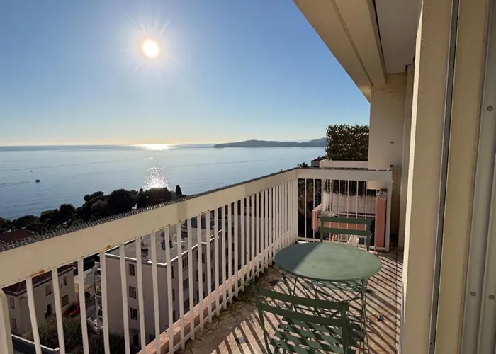 Apartament Panoramique & Parking Cap-d'Ail